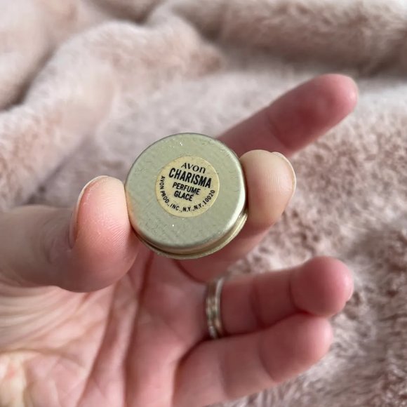 Vintage Perfume Glace - 1969 Golden Leaf Brooch - Picture 4 of 9